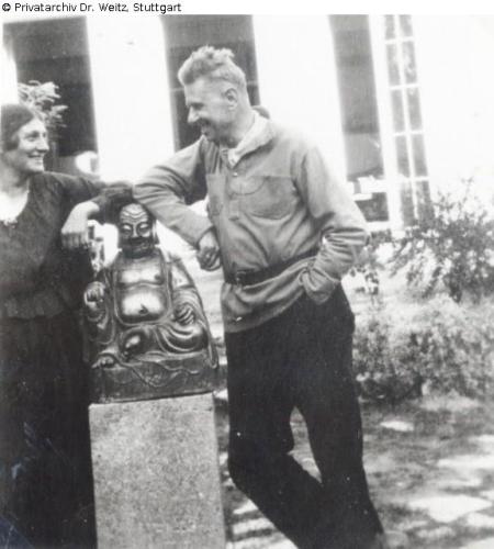 Eduard und Margarete Fuchs im Villengarten 